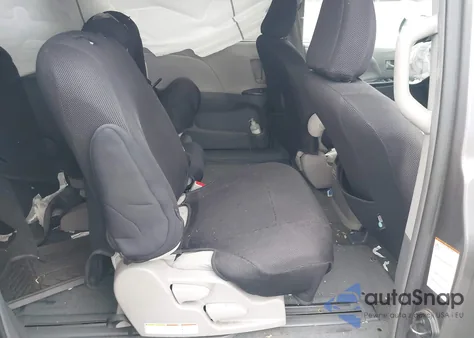 2016 Toyota Sienna Le 7 Passenger из США, поврежденный, VIN 5TDKK3DC3GS708985